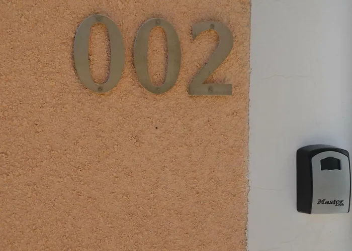 Prázdninový dům Pafia Sunbeach Townhouse