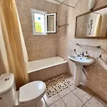 Pafia Sunbeach Townhouse *