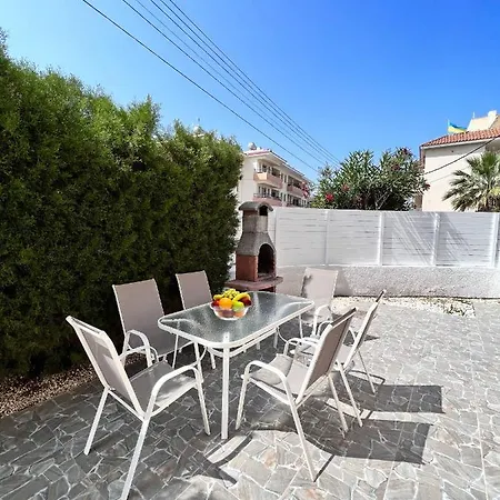 Pafia Sunbeach Townhouse Paphos